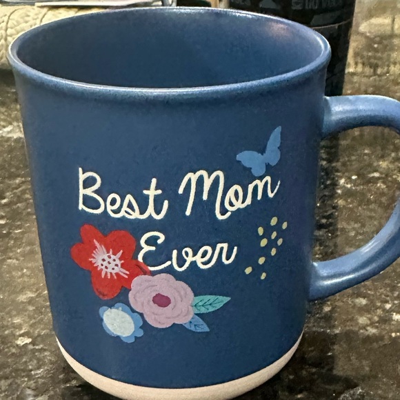 Best Mom Ever Coffee Mug - Picture 2 of 3